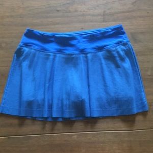 Lululemon skirt (Blue pleated)